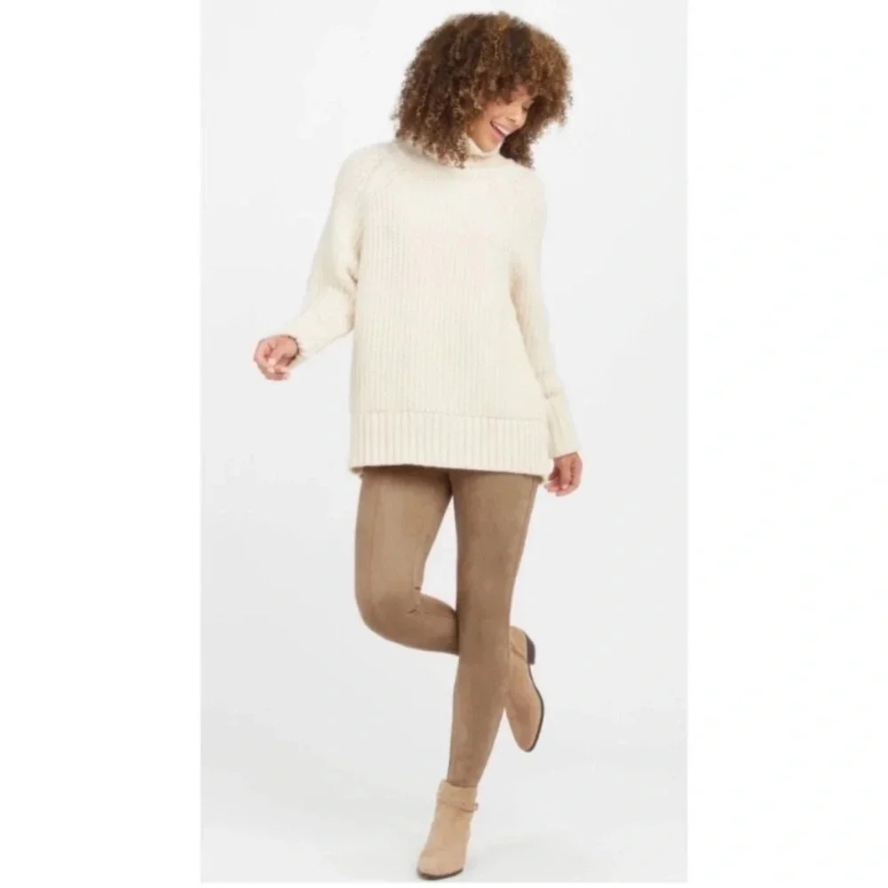 Spanx Faux Suede Leggings in Camel Size Medium